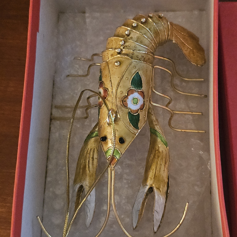 Cloisonne Lobster Elegant Gold and Green Ornament Mint Condition